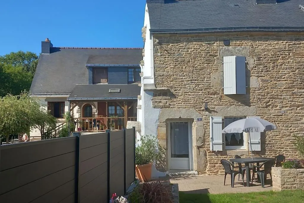 Maison De Campagne Au Calme Molac